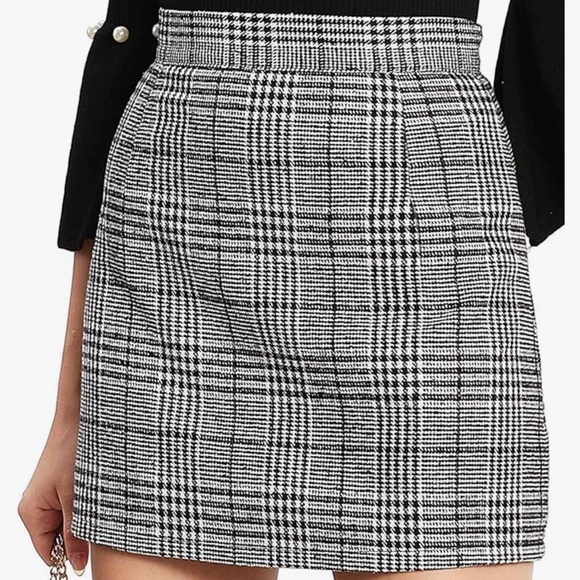 Plaid skirt - Picture 1 of 4